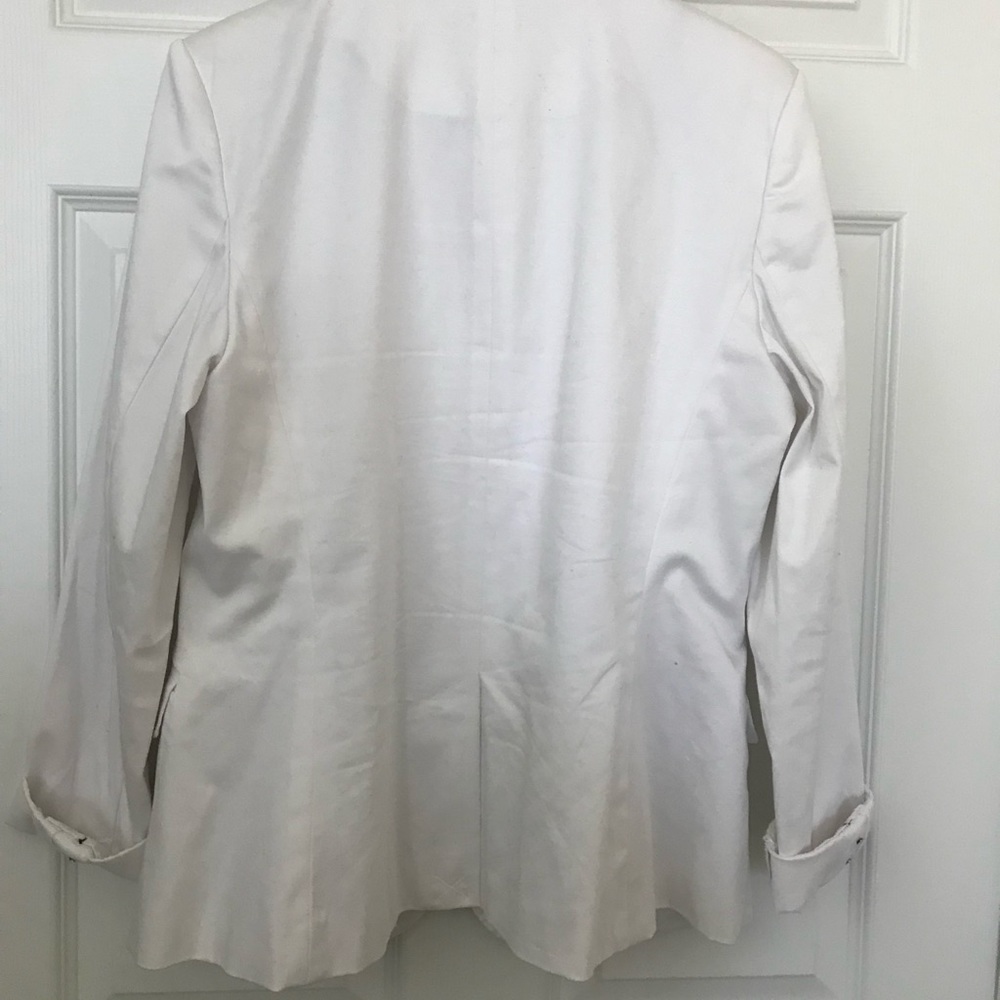 Coat - Picture 4 of 5